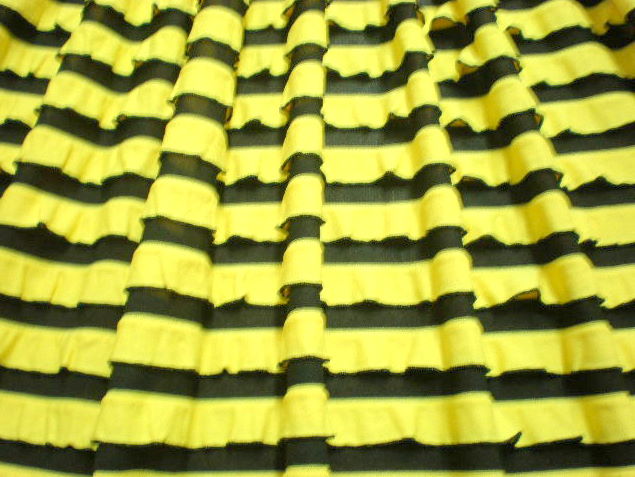 10.Yellow-Black Plain Ruffles